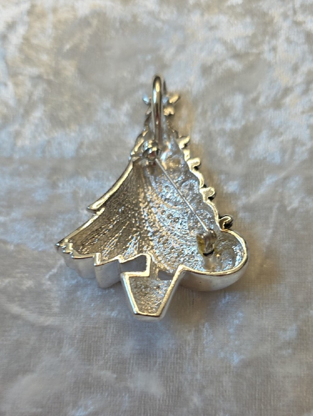 Silver Tone Christmas Tree Brooch/Pendent - Festive Holiday - Picture 3 of 5